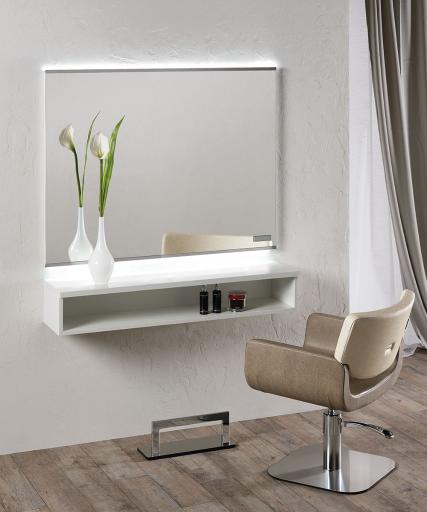 Mensola per parrucchieri: Horizon - In foto materiale: White Ash 06 - Salon Ambience Mensola per parrucchieri: Horizon - In foto materiale: White Ash 06 - Salon Ambience